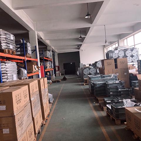 庫(kù)房成品區(qū)域